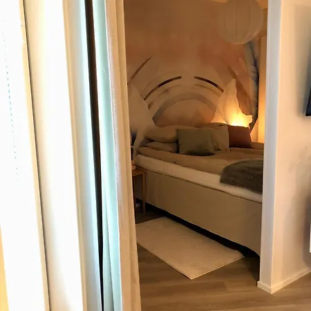 Center Arctic Elegance Apartment *