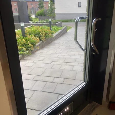 Center Arctic Elegance