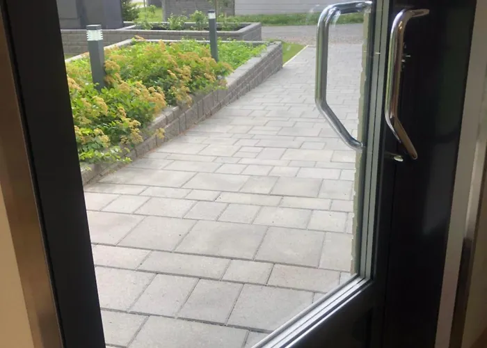 Center Arctic Elegance